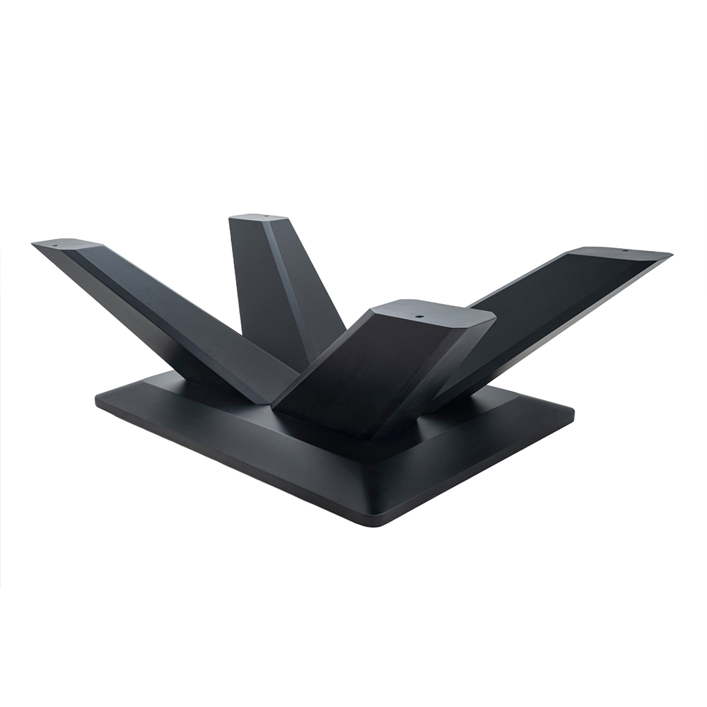 Piètement de table moderne noir mat, doté d'une base rectangulaire stable et de quatre pieds inclinés vers l'extérieur. Chaque pied s'effile légèrement et se termine à plat par des trous de fixation pour le plateau.