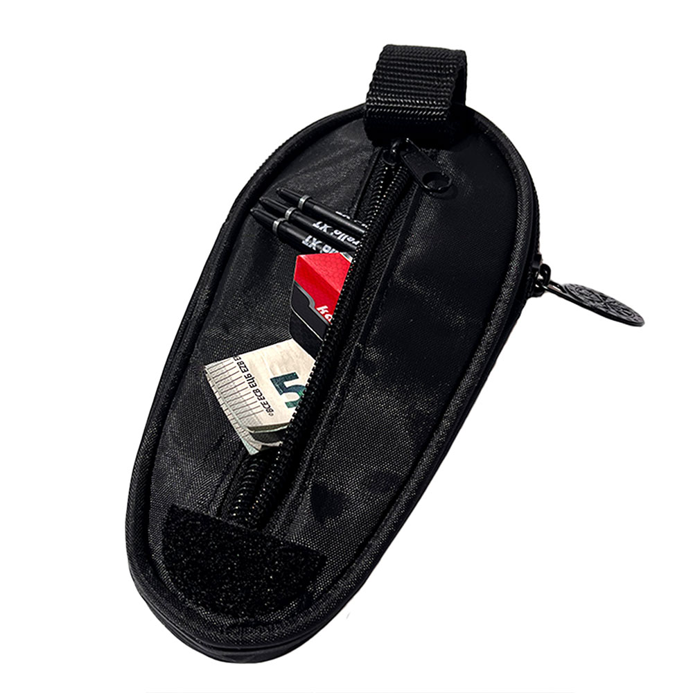 826301_4z90liVSyOmTR8