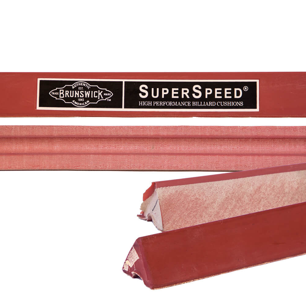 Caoutchoucs de bandes de billard Brunswick SuperSpeed brun-rougeâtre, profil K-55. Plusieurs coussinets en caoutchouc de haute qualité visibles ; verso avec toile de coton claire pour une adhérence optimale. Marque identifiable.