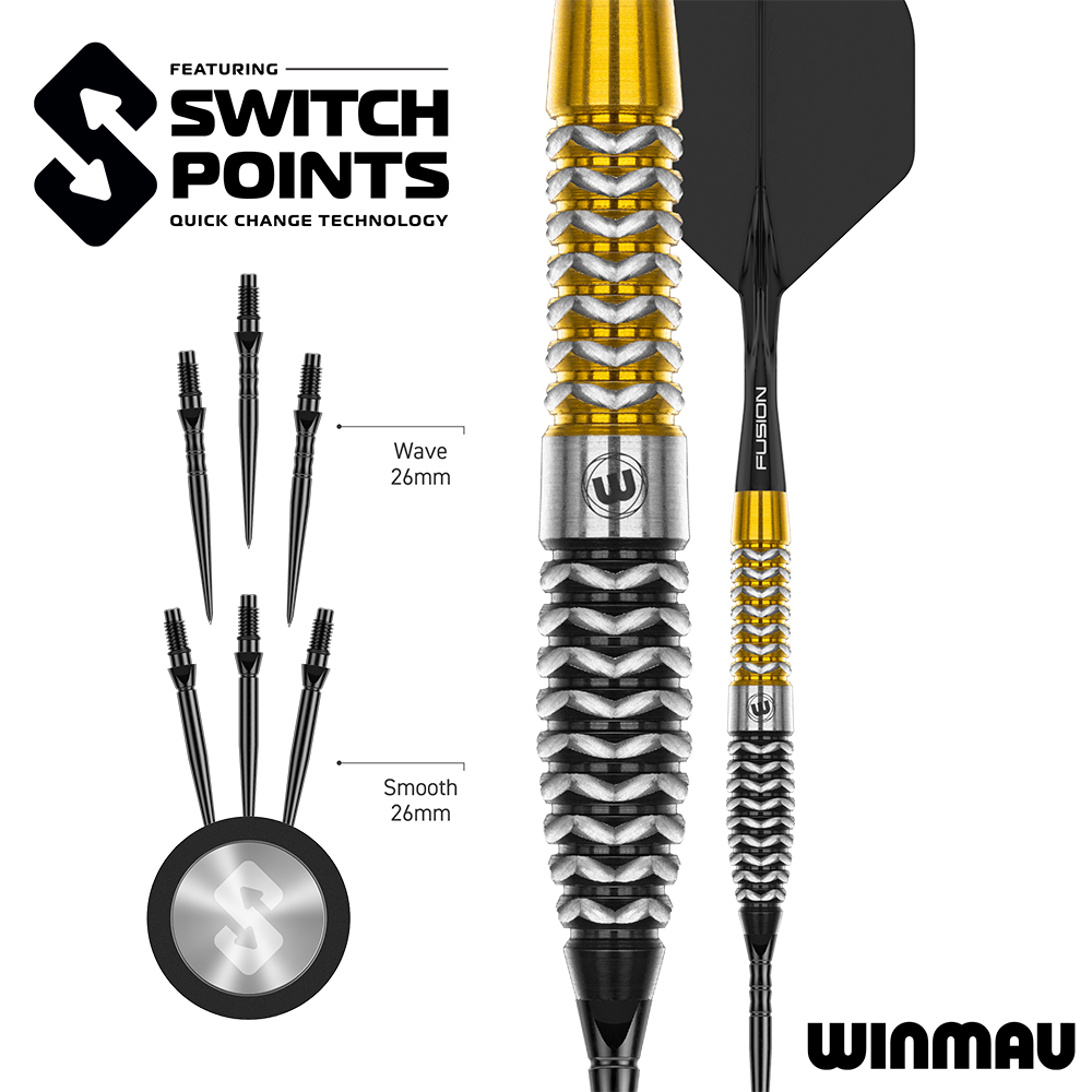 Winmau Set de fléchettes avec pointes interchangeables. Fléchette principale avec corps ondulé doré-argenté et ailette FUSION noire. Accompagnée de six pointes interchangeables noires : trois Wave 26 mm et trois Smooth 26 mm sur un support rond.