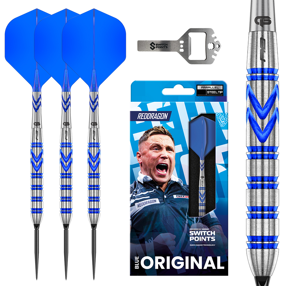 Trois fléchettes en acier avec ailettes bleues, corps argentés à motifs de flèches et rayures bleues, et pointes en acier noir. Set avec outil argenté pour changer les pointes « Switch Points » et emballage « Red Dragon ».