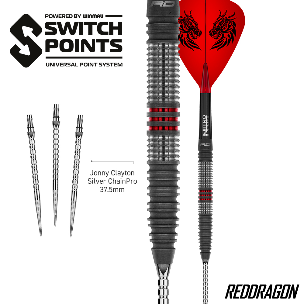 Fléchette noire avec ailette rouge en forme de dragon et manche moleté, avec détail du manche à côté. À gauche, trois pointes interchangeables argentées « Jonny Clayton Silver ChainPro 37,5 mm ». En haut à gauche, logo « Switch Points ».